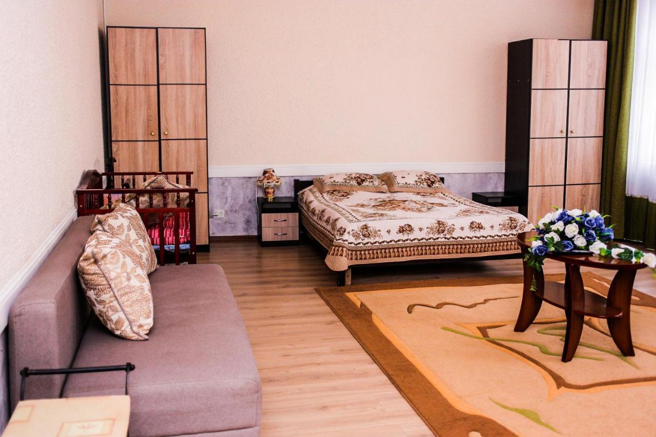Hotel "Aishadeluxe" Taraz Dış mekan fotoğraf