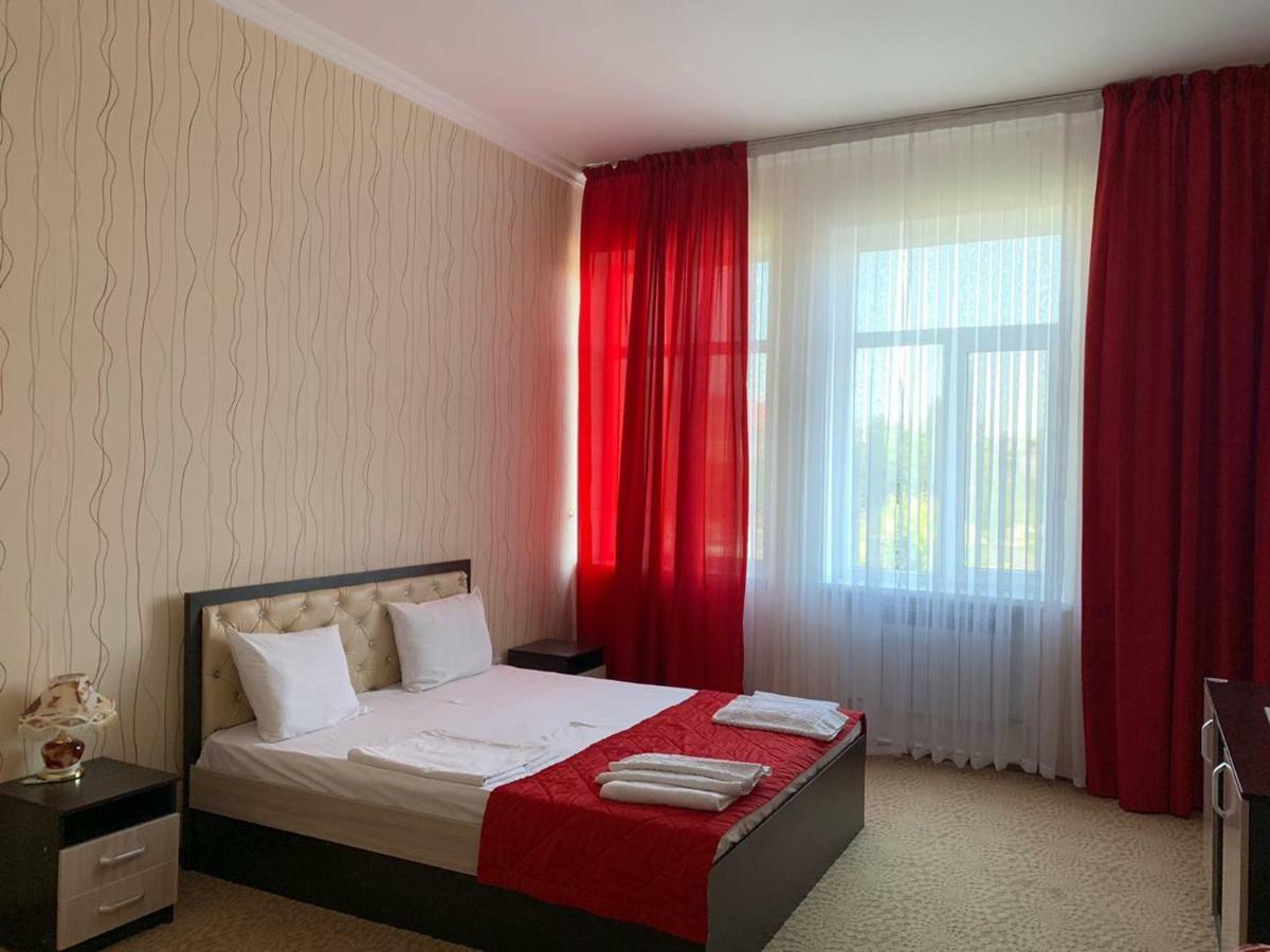 Hotel "Aishadeluxe" Taraz Dış mekan fotoğraf